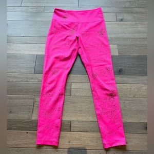 Zyia Hot Pink with Gold flecks Light N Tight Leggings-Size 4